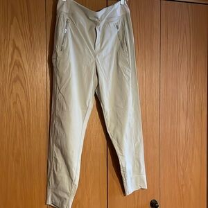 New In Bag Athleta Trekkie high rise pant